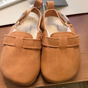 Modern Moments by Gerber Unisex-Child Clog with Strap  NWT